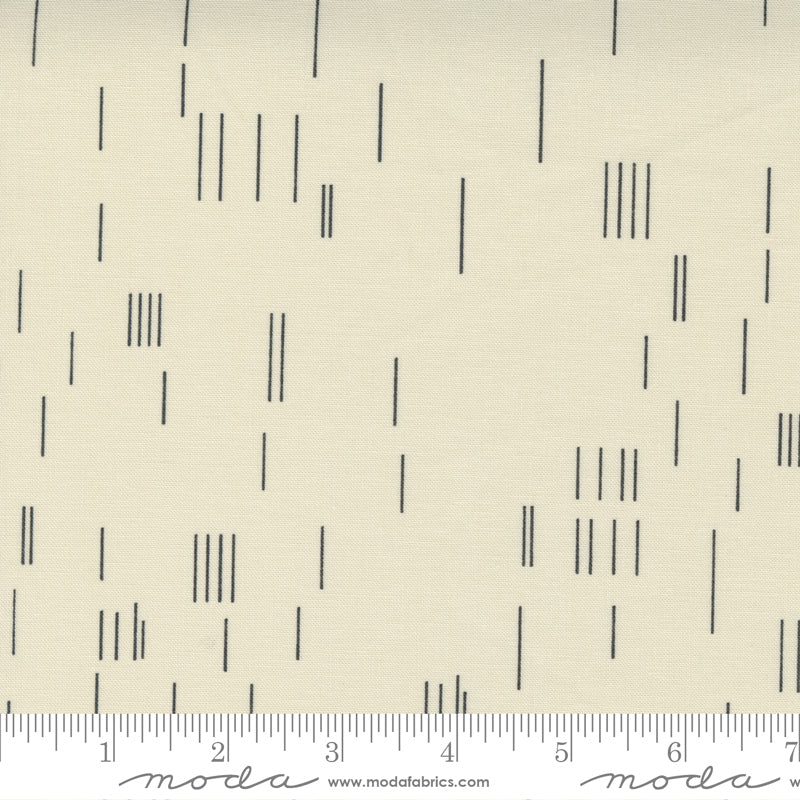 M176417 Broken Lines in Even More Eggshell