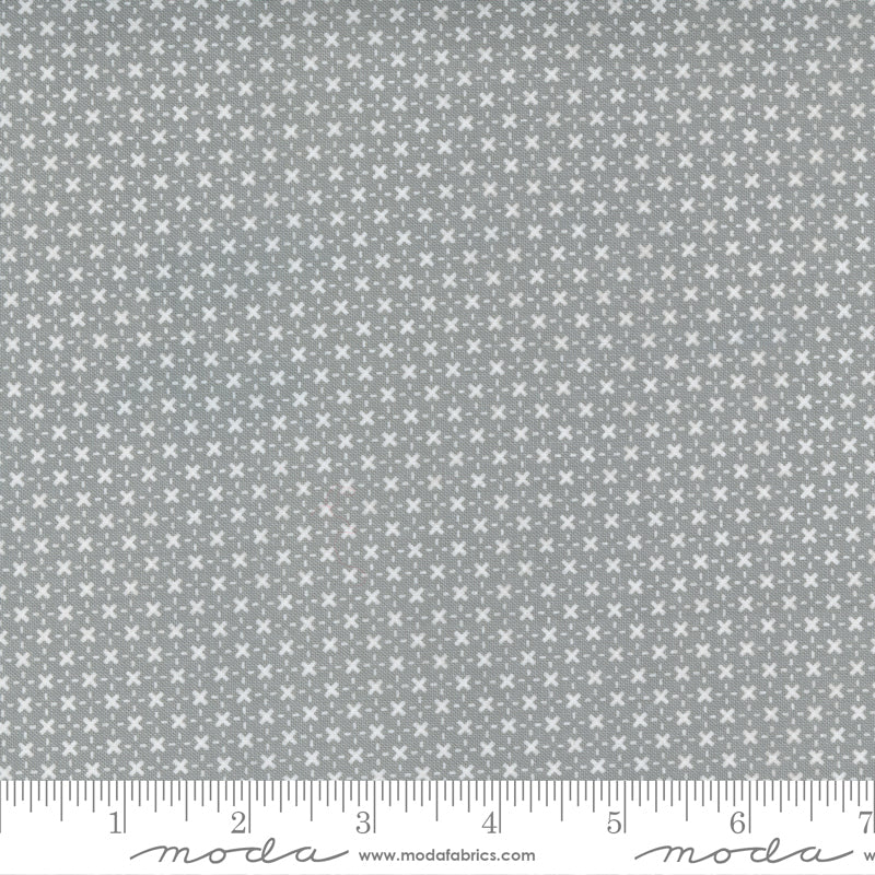 M23347 22 Lt Foggy Beds & Borders