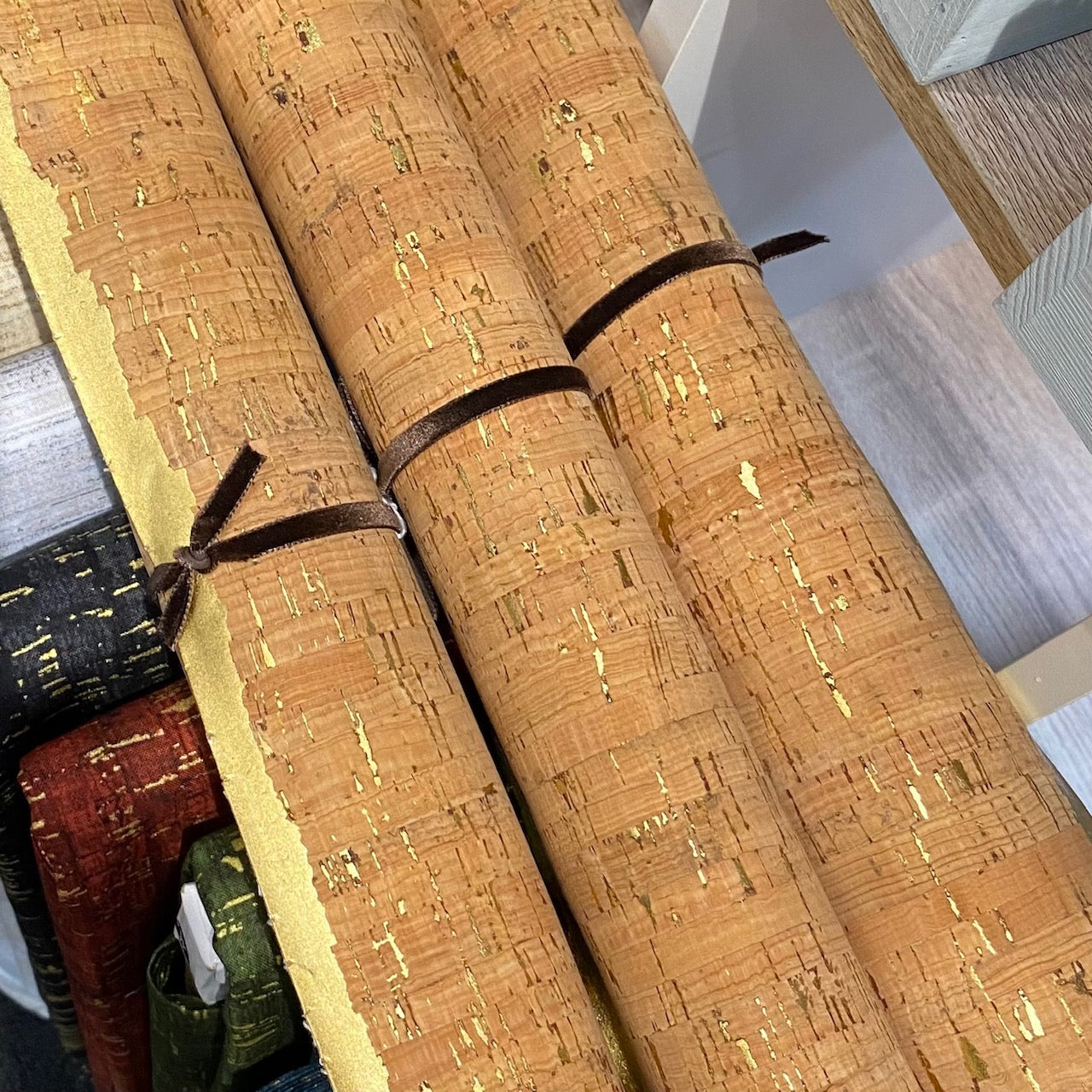 50108CM-1 Cork with shimmer