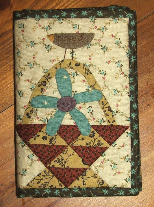 Sweet Birdie Needlebook