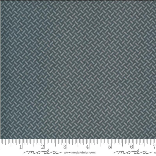 M20728 18 Steel Eat My Tread